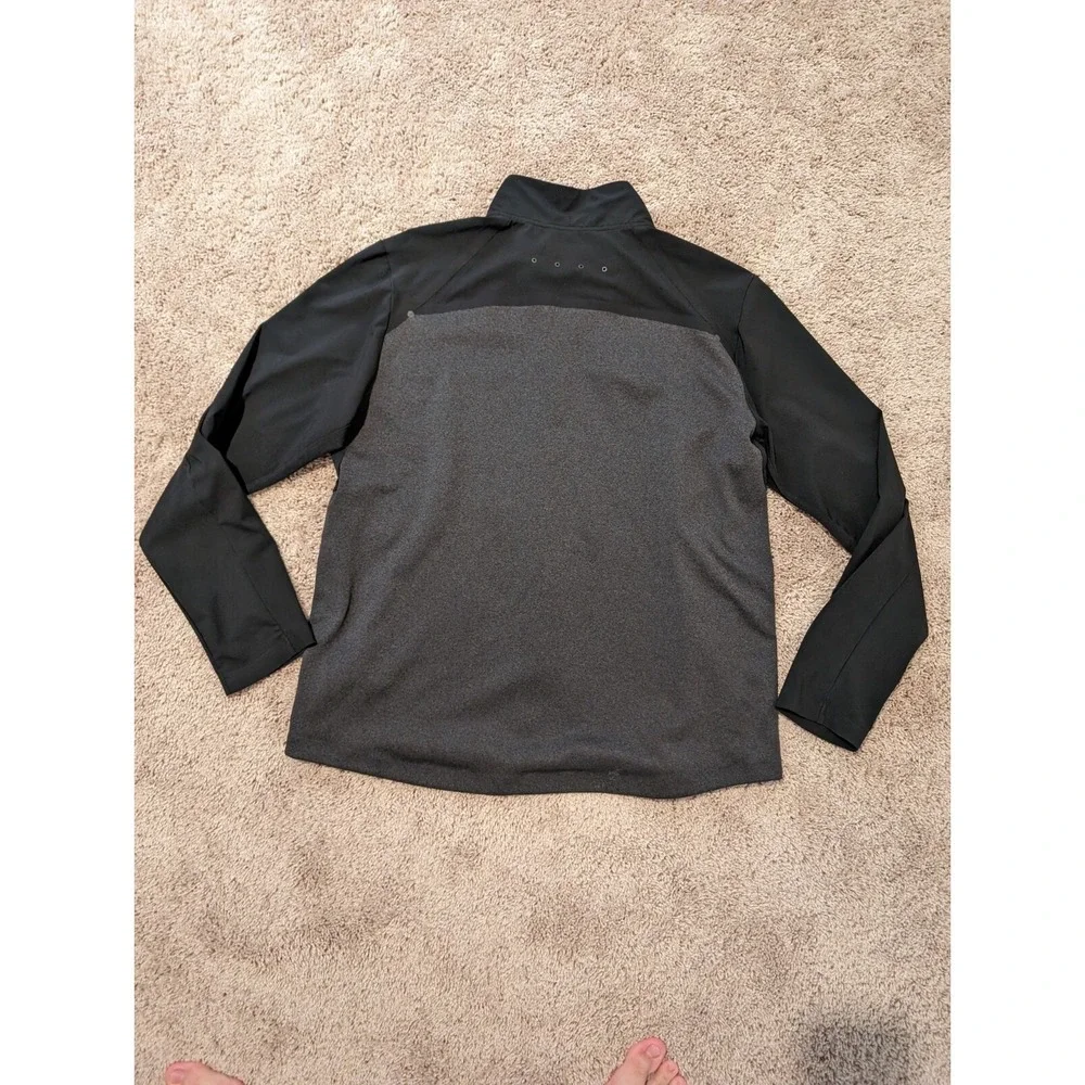 The North Face Men's lightweight Breathable Jacket Sz XLGrey and black
